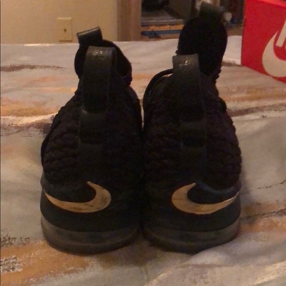 LeBron 15 - Picture 6 of 10